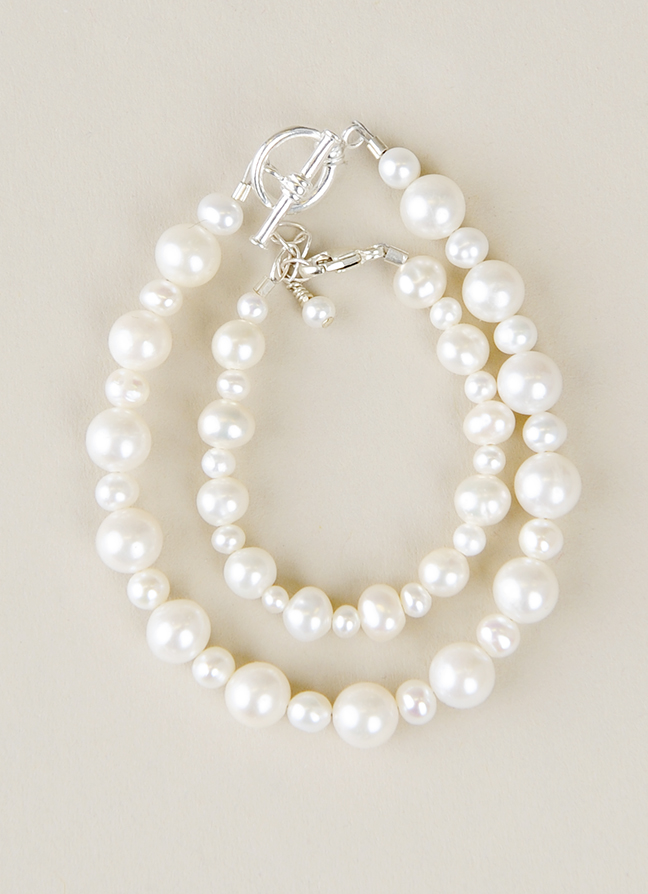 Mother-child-pearl-bracelet